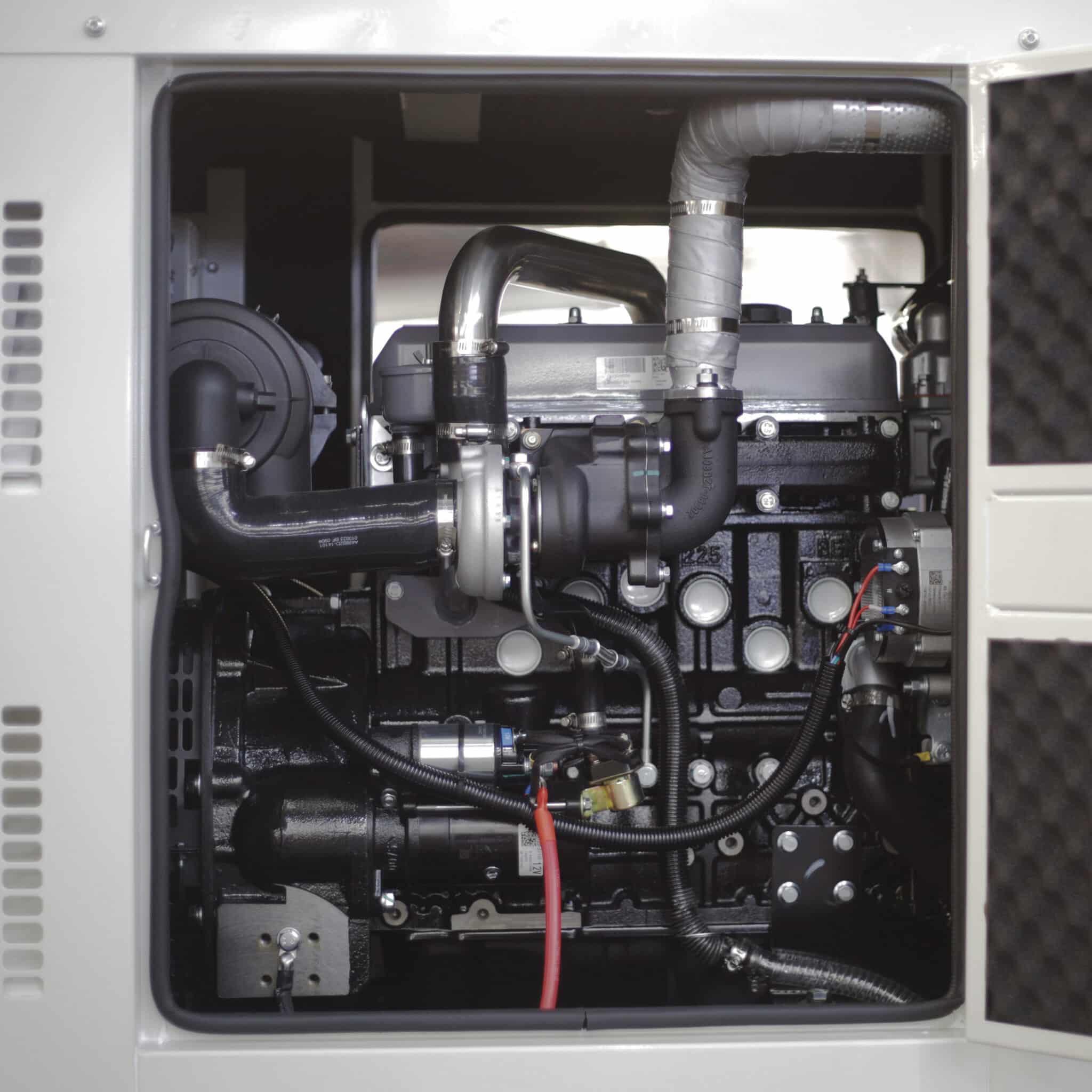 sdec-40kva-diesel-generator-engine-side